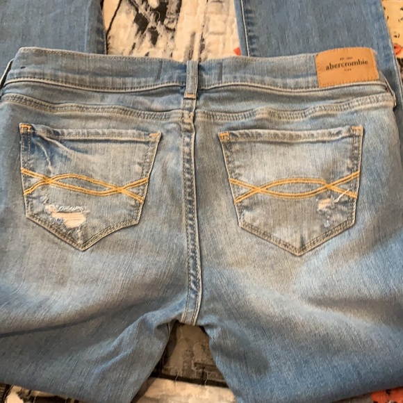 Abercrombie skinny jeans - Picture 4 of 5